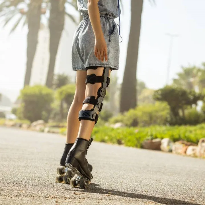 Bauerfeind Medical SecuTec Genu - Stabilizing Knee Brace