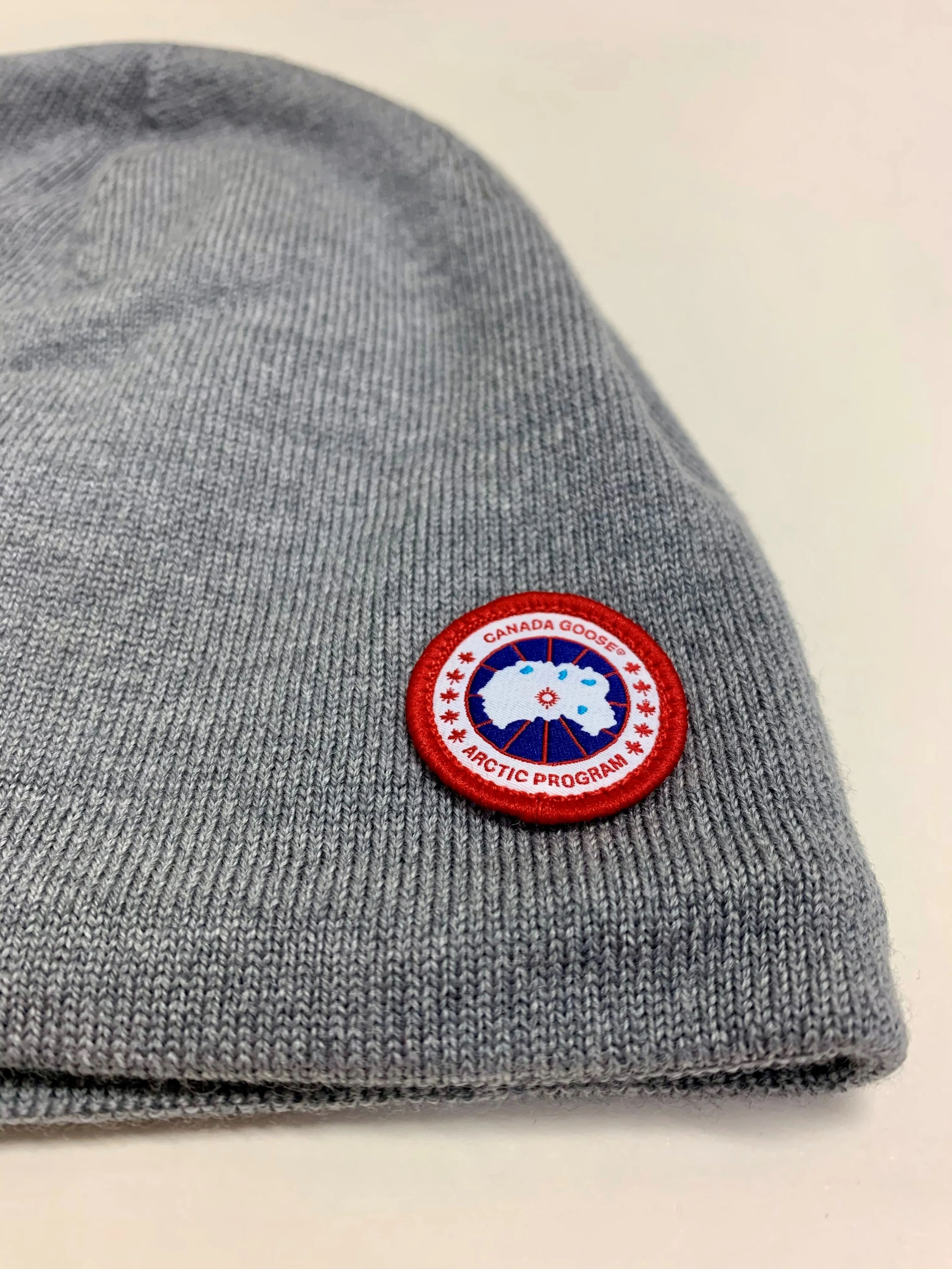 CANADA GOOSE - STANDARD TOQUE