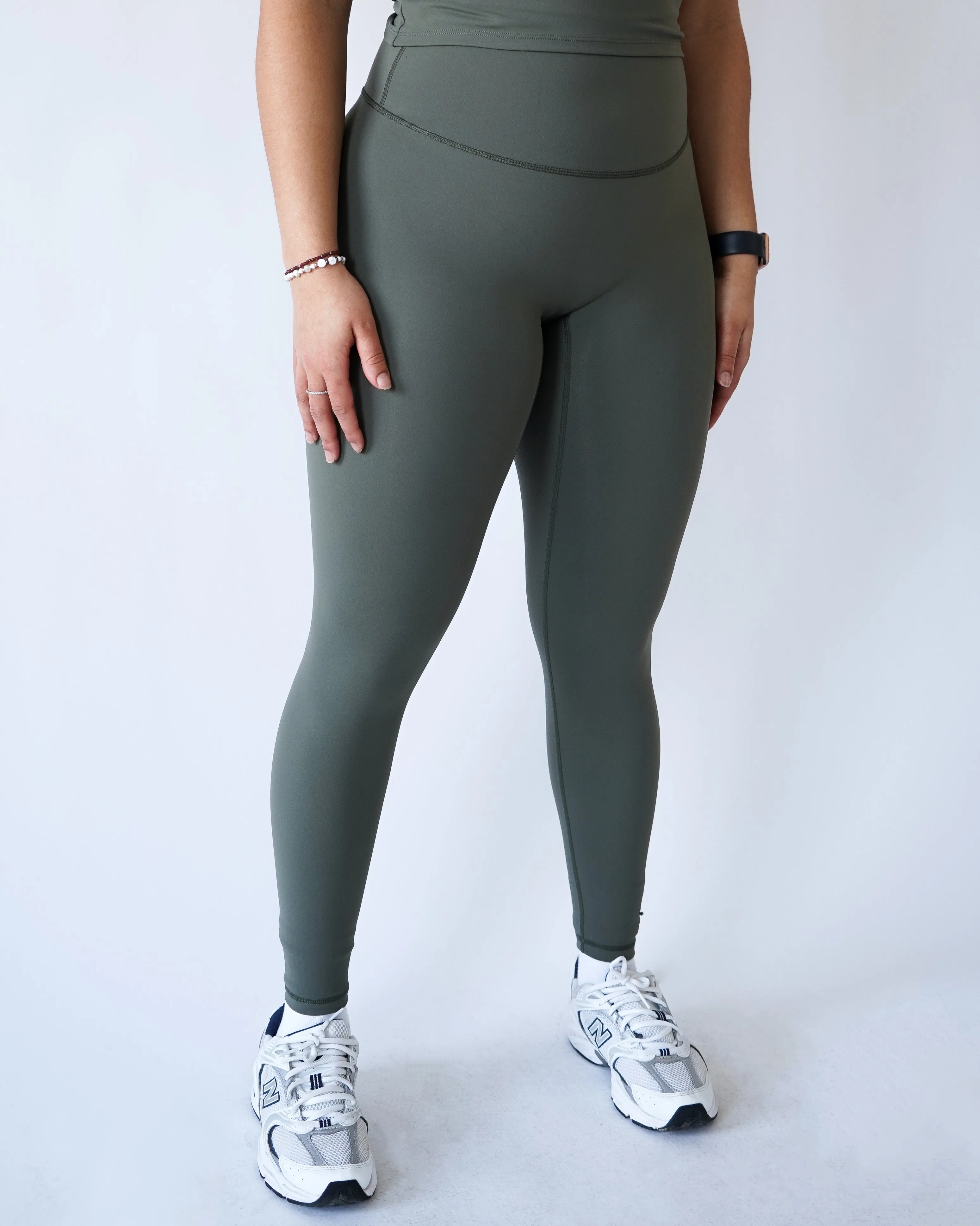 Performance Leggings - Olive