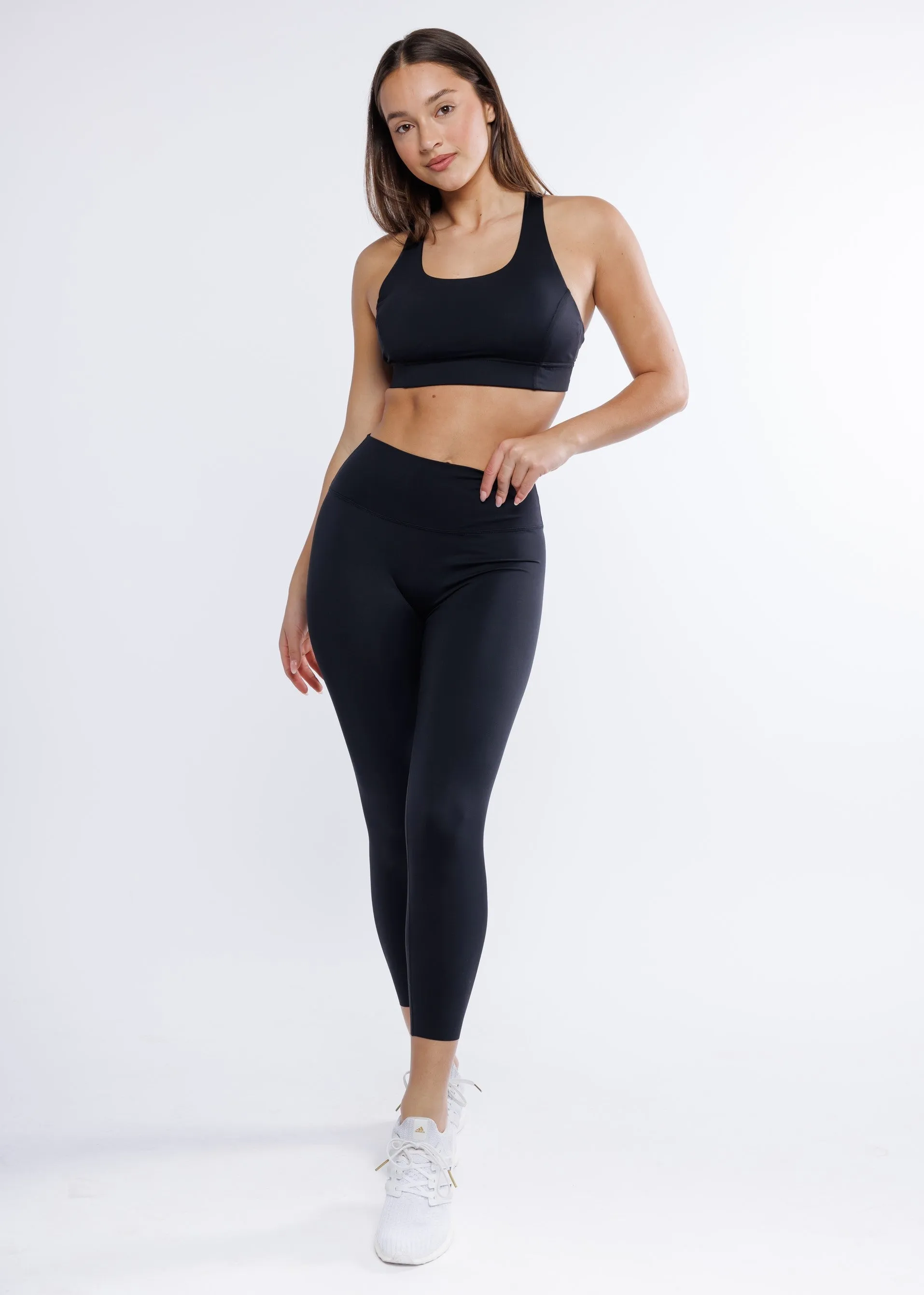Studio Sports Bra - Black